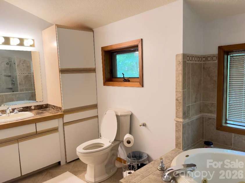 394 Jonathan Lane, Lake Lure, NC 28746.  MLS# CAR4366415, YatesRealty ID 19657. 