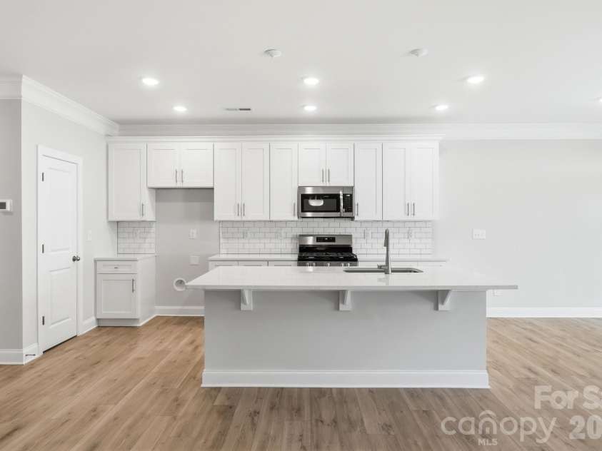 4353 Black Court, Harrisburg, NC 28075.  MLS# CAR4367112, YatesRealty ID 19658. Kitchen