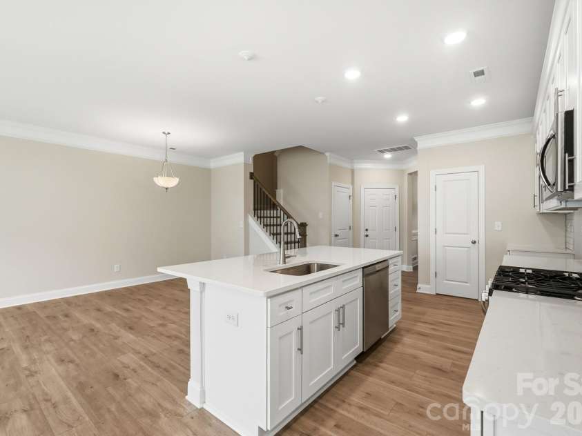 4353 Black Court, Harrisburg, NC 28075.  MLS# CAR4367112, YatesRealty ID 19658. Kitchen