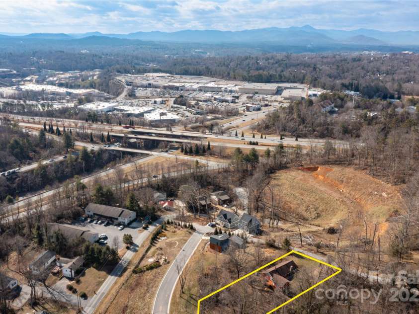 15 Weaver Hill Road, Asheville, NC 28805.  MLS# CAR4217723, YatesRealty ID 1966. Aerial Views