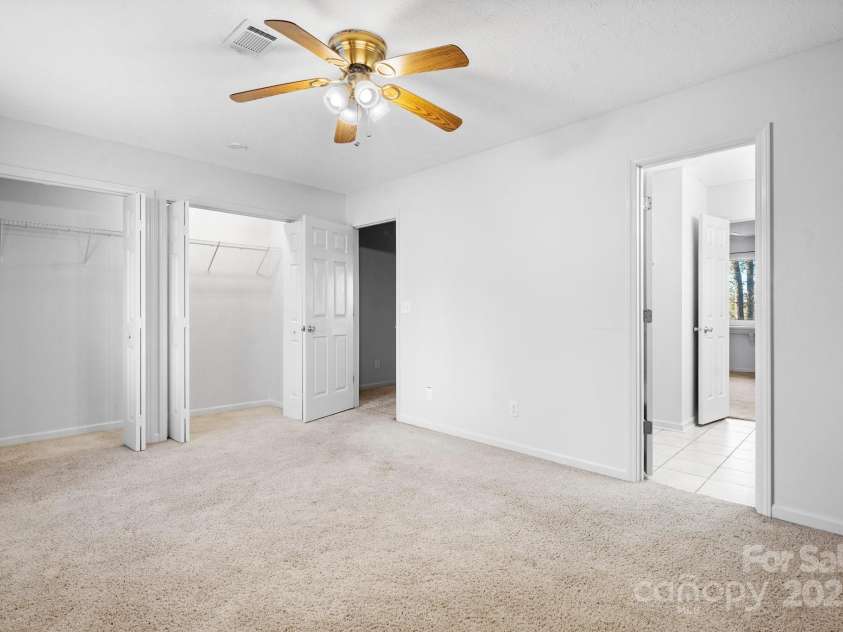 505 Victory Trail, Morganton, NC 28655.  MLS# CAR4219401, YatesRealty ID 19662. 