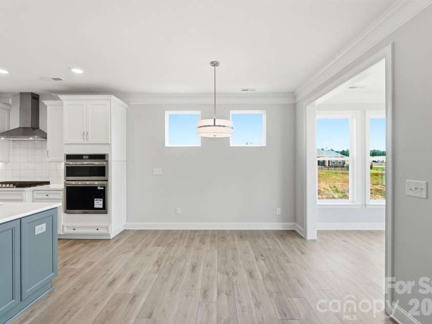 3057 Constitution Lane, Gastonia, NC 28056.  MLS# CAR4359289, YatesRealty ID 19663. Breakfast Area