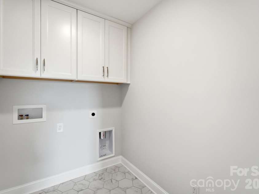 3057 Constitution Lane, Gastonia, NC 28056.  MLS# CAR4359289, YatesRealty ID 19663. Laundry Room