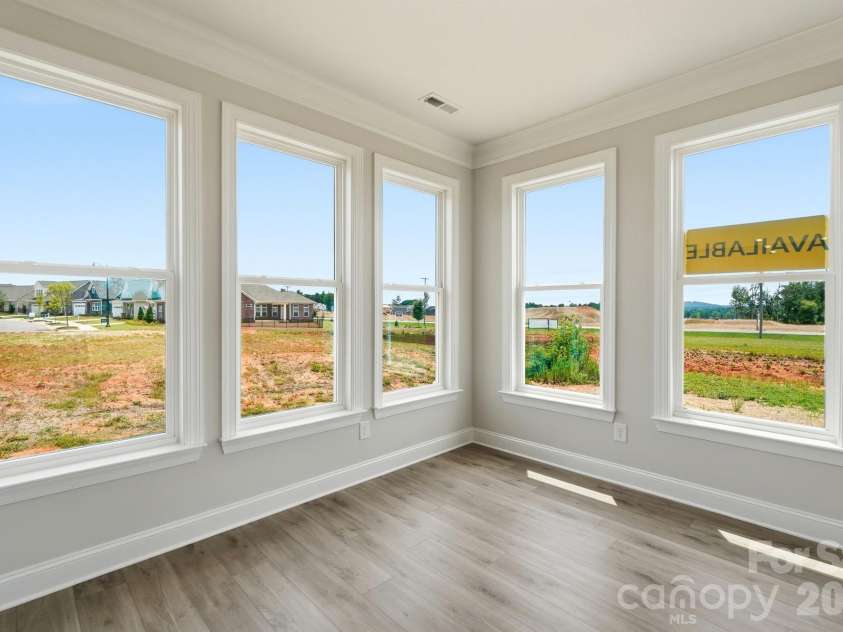 3057 Constitution Lane, Gastonia, NC 28056.  MLS# CAR4359289, YatesRealty ID 19663. Sunroom