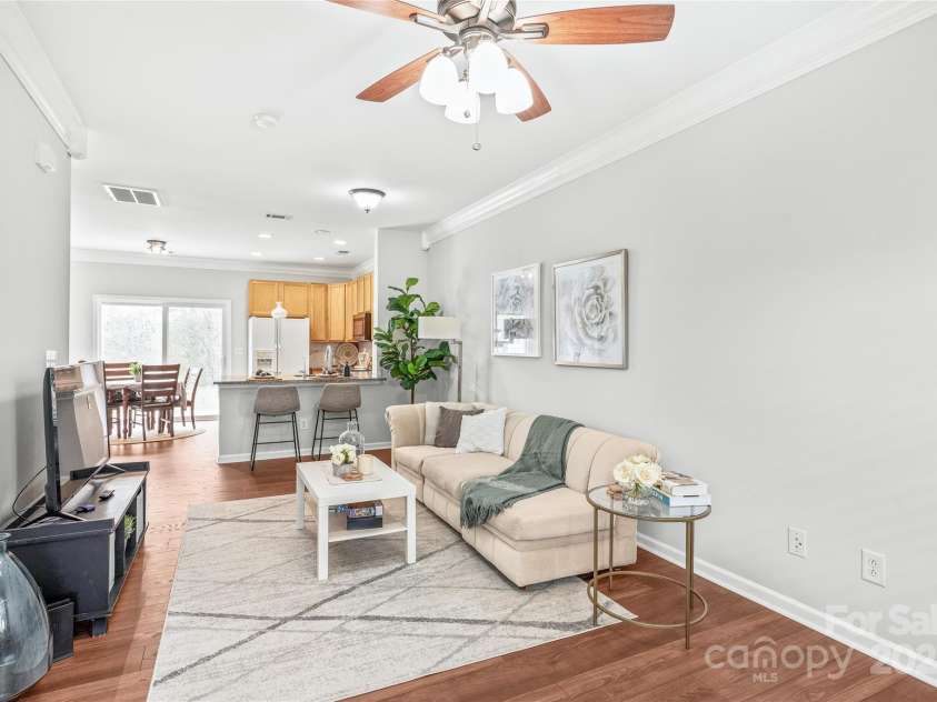 130 Clydesdale Court, Matthews, NC 28104.  MLS# CAR4232760, YatesRealty ID 19666. 