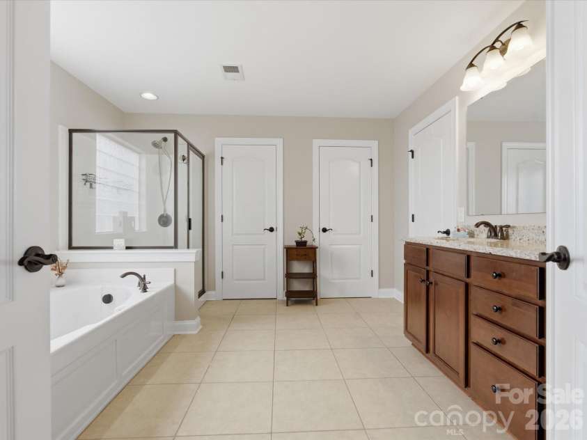 5105 Saint Clair Street, Fort Mill, SC 29715.  MLS# CAR4351385, YatesRealty ID 19667. 