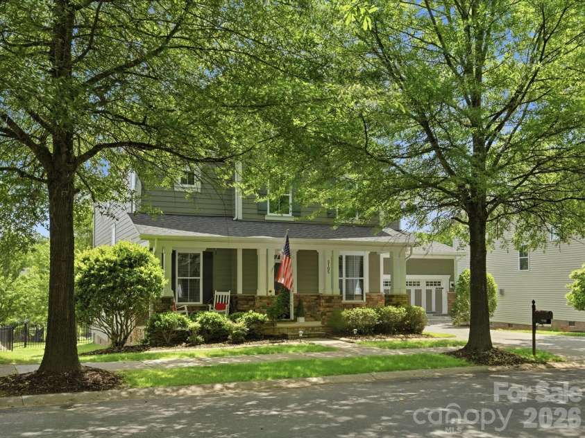 5105 Saint Clair Street, Fort Mill, SC 29715.  MLS# CAR4351385, YatesRealty ID 19667. 