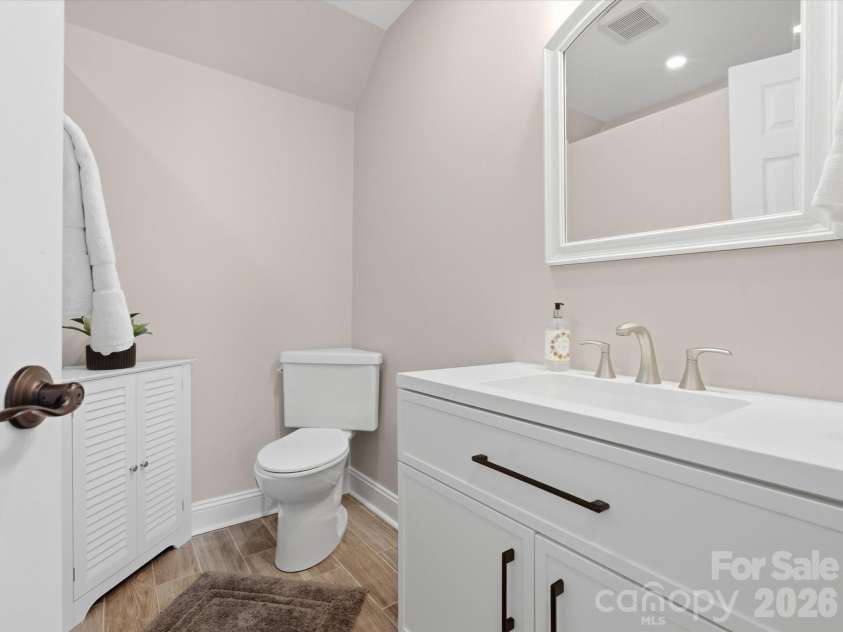5105 Saint Clair Street, Fort Mill, SC 29715.  MLS# CAR4415595, YatesRealty ID 19667. 