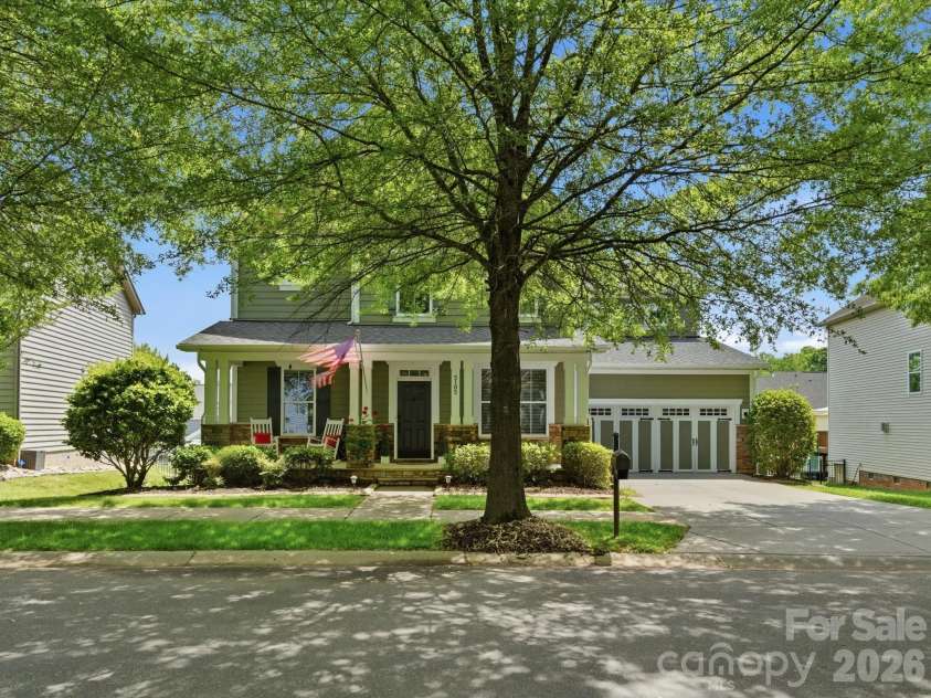5105 Saint Clair Street, Fort Mill, SC 29715.  MLS# CAR4415595, YatesRealty ID 19667. 