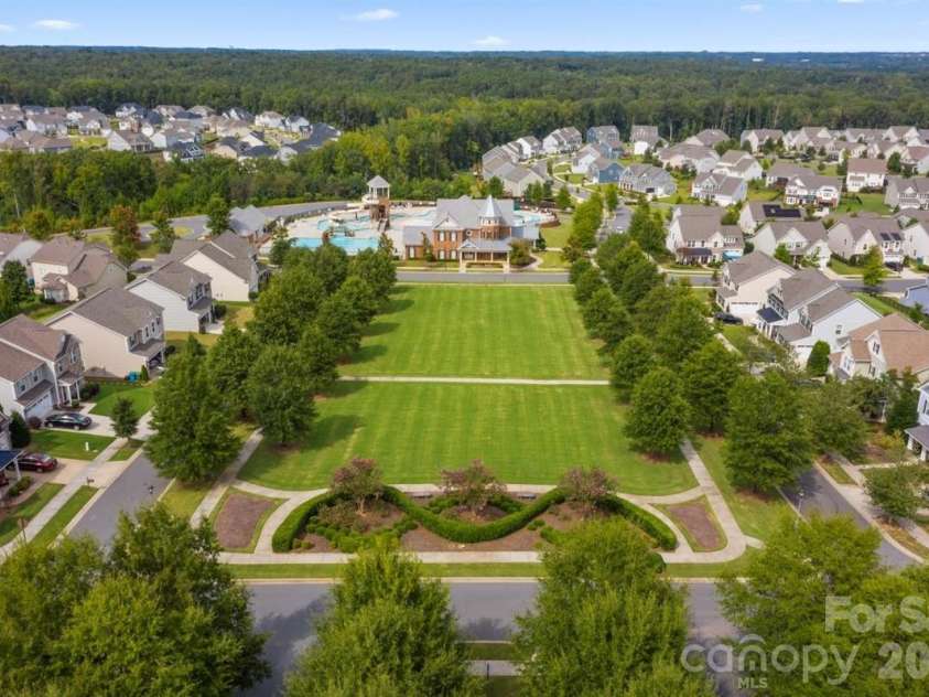 5105 Saint Clair Street, Fort Mill, SC 29715.  MLS# CAR4415595, YatesRealty ID 19667. 