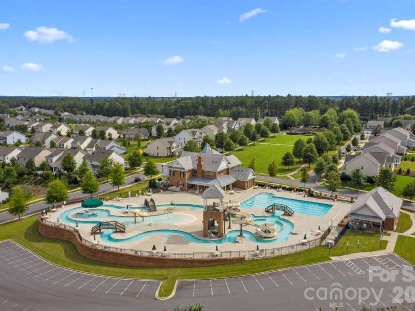 5105 Saint Clair Street, Fort Mill, SC 29715.  MLS# CAR4415595, YatesRealty ID 19667. 