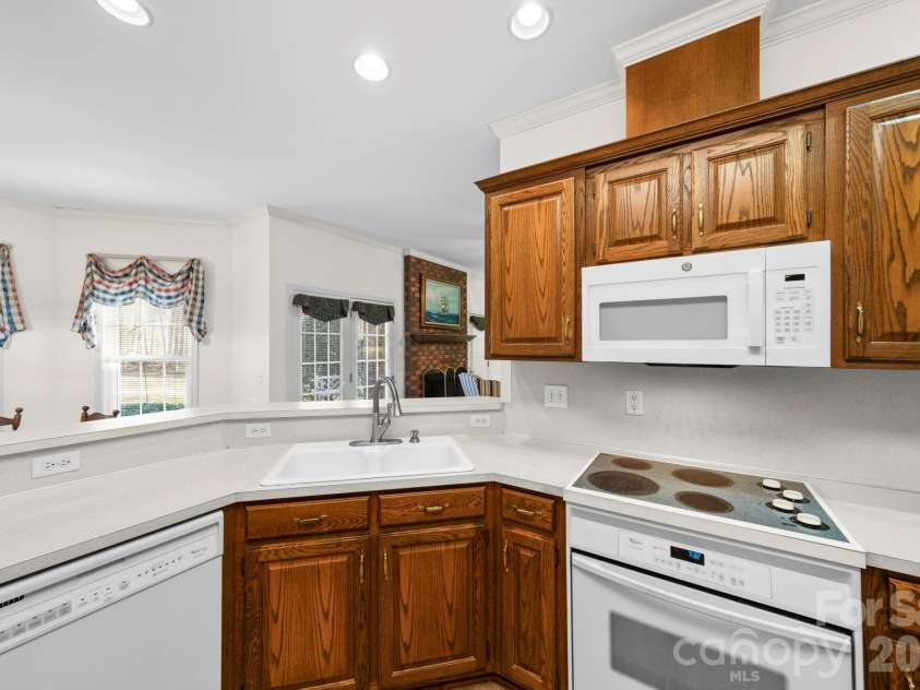 2910 Noritake Trail, Albemarle, NC 28001.  MLS# CAR4362316, YatesRealty ID 19668. 