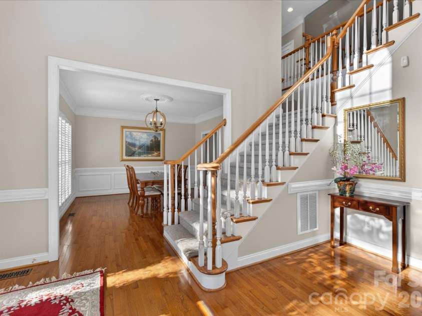 1237 Waynewood Drive, Waxhaw, NC 28173.  MLS# CAR4333962, YatesRealty ID 1967. 