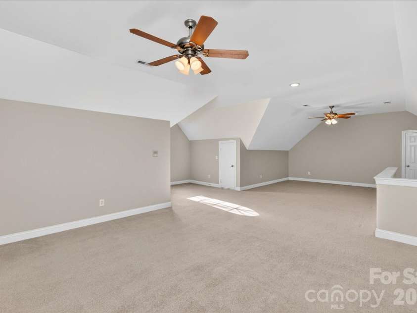 1237 Waynewood Drive, Waxhaw, NC 28173.  MLS# CAR4333962, YatesRealty ID 1967. 