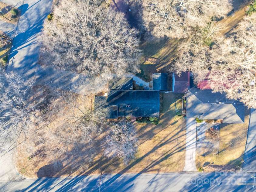 1727 Hartford Drive, Gastonia, NC 28052.  MLS# CAR4195347, YatesRealty ID 1967. 