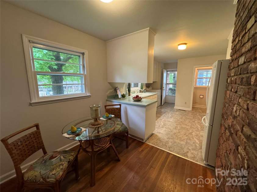 1727 Hartford Drive, Gastonia, NC 28052.  MLS# CAR4195347, YatesRealty ID 1967. 