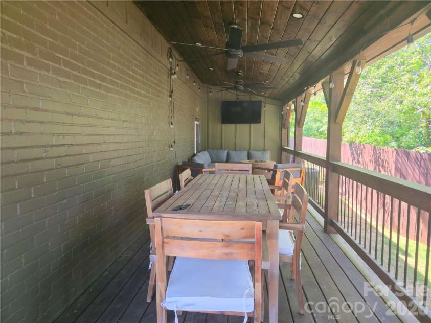 152 Florida Avenue, Forest City, NC 28043.  MLS# CAR4377952, YatesRealty ID 19670. 