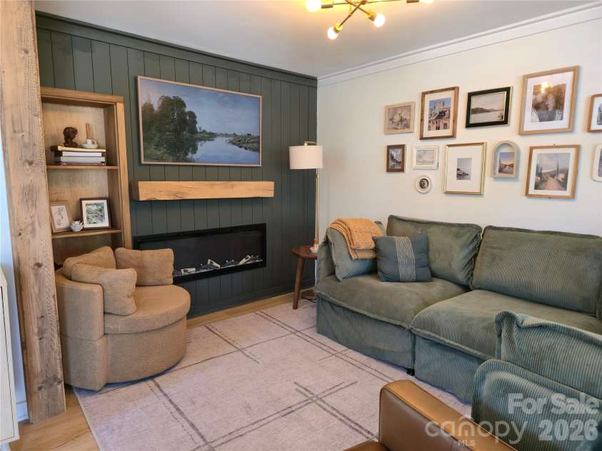 152 Florida Avenue, Forest City, NC 28043.  MLS# CAR4377952, YatesRealty ID 19670. 