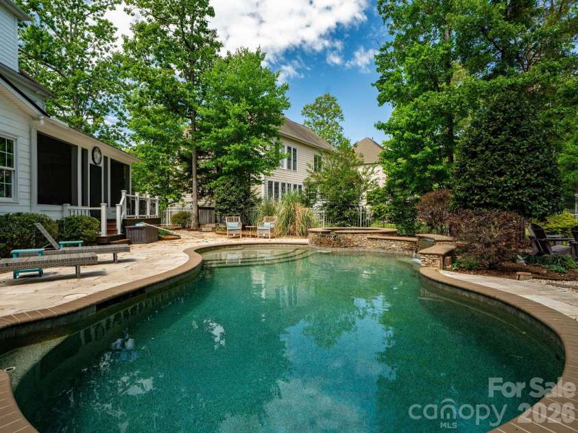 1201 Toteros Drive, Waxhaw, NC 28173.  MLS# CAR4342856, YatesRealty ID 19671. 