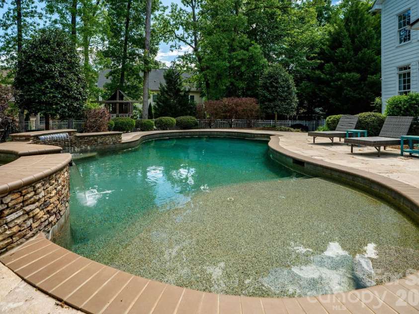 1201 Toteros Drive, Waxhaw, NC 28173.  MLS# CAR4342856, YatesRealty ID 19671. 