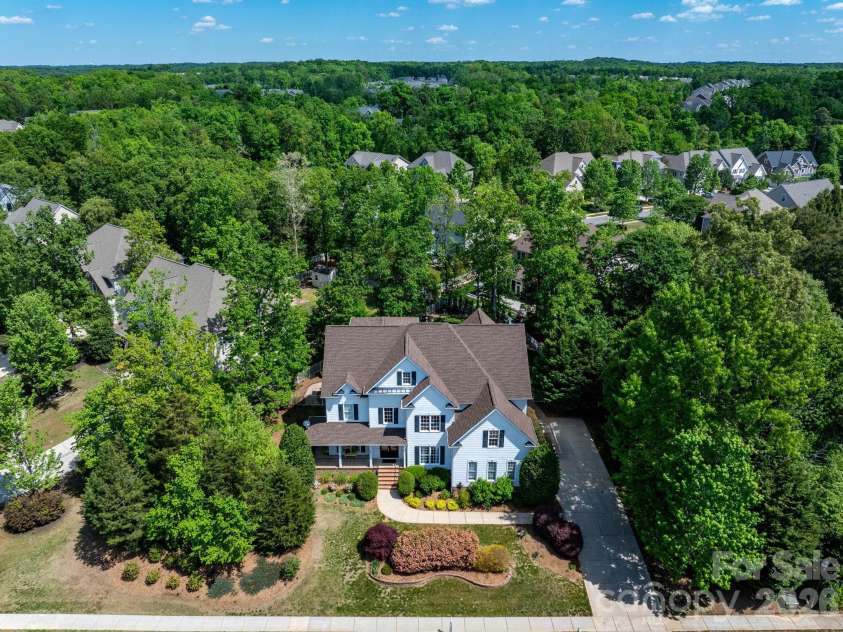 1201 Toteros Drive, Waxhaw, NC 28173.  MLS# CAR4342856, YatesRealty ID 19671. Welcome home!