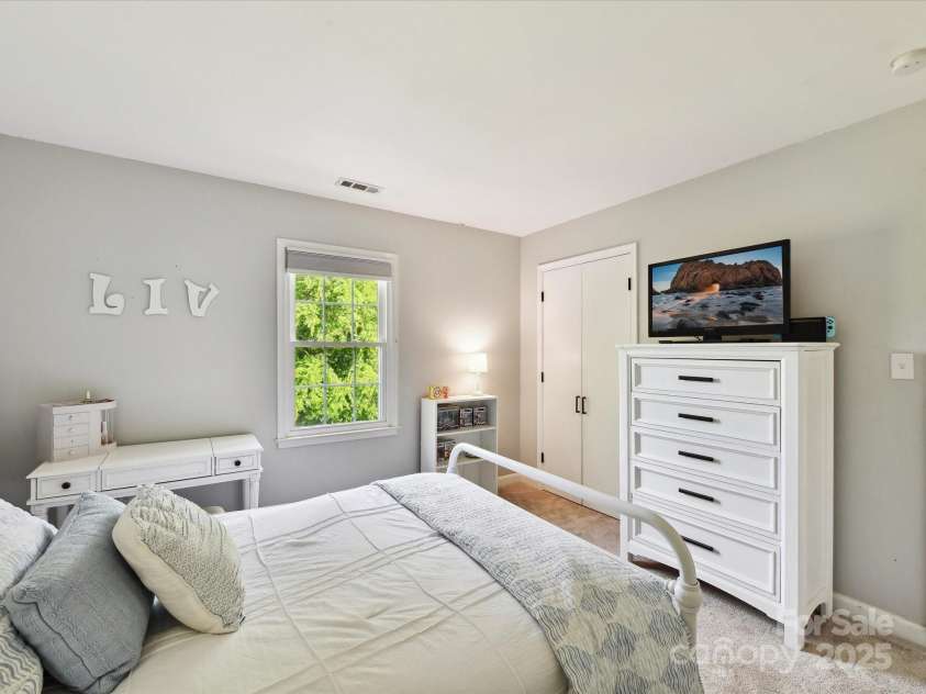 2315 Lawton Bluff Road, Charlotte, NC 28226.  MLS# CAR4255535, YatesRealty ID 19671. 3rd bedroom upstairs features new carpet