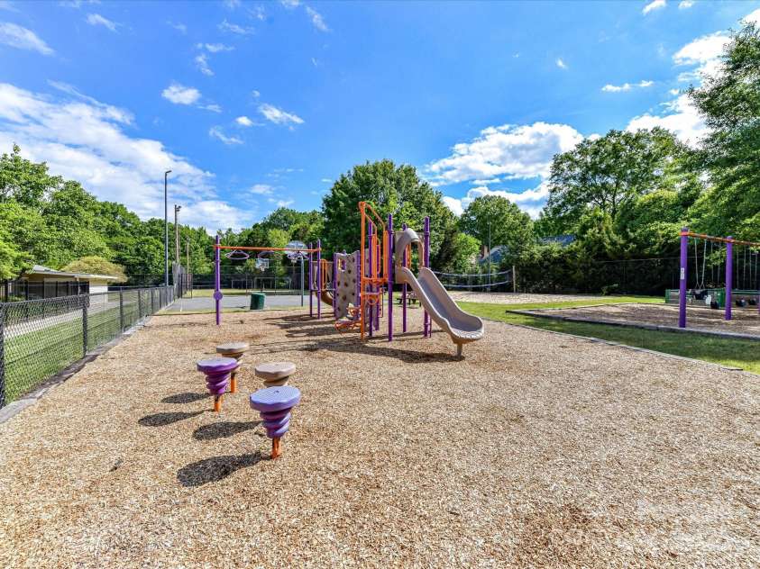2315 Lawton Bluff Road, Charlotte, NC 28226.  MLS# CAR4255535, YatesRealty ID 19671. Neighborhood playground