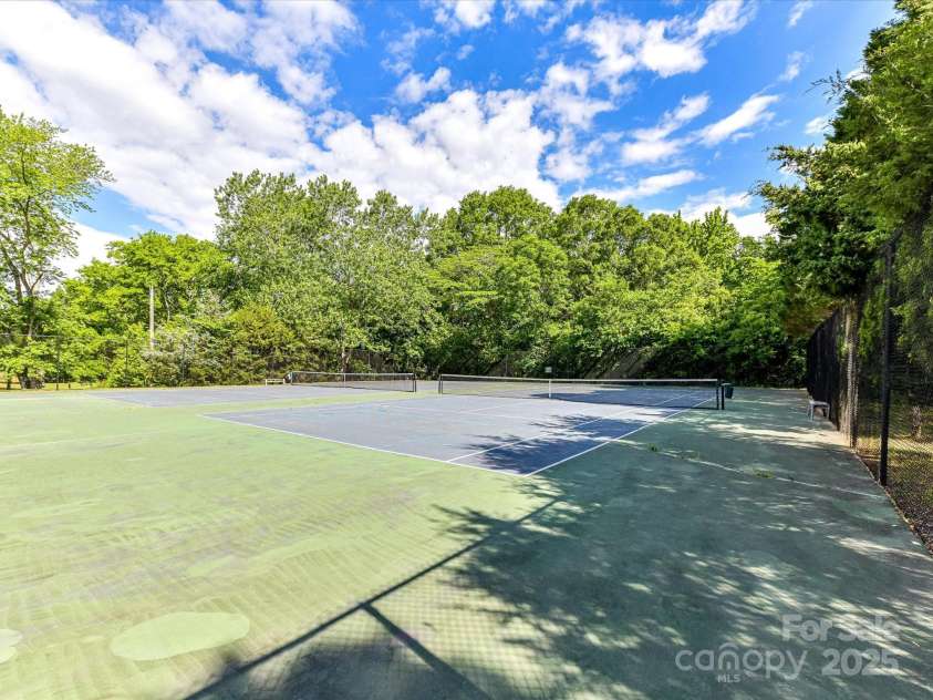 2315 Lawton Bluff Road, Charlotte, NC 28226.  MLS# CAR4255535, YatesRealty ID 19671. Tennis courts