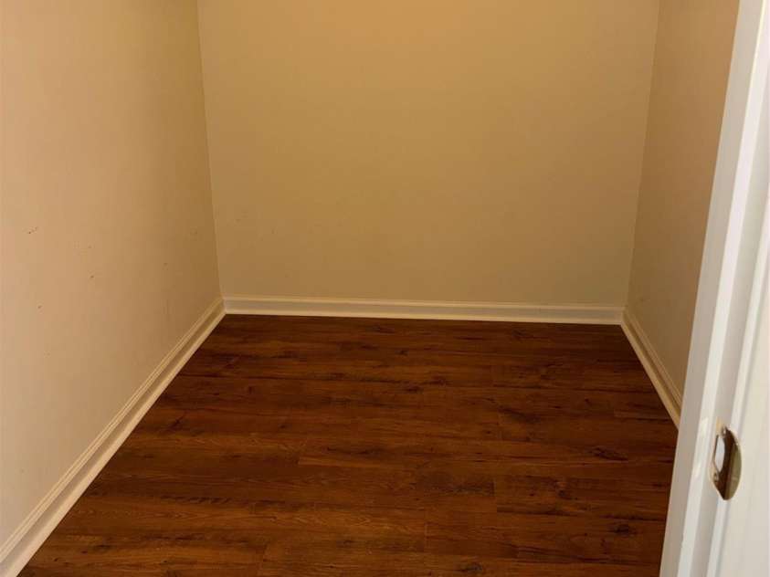 72 Creeks End Circle, Mills River, NC 28759.  MLS# CAR4365753, YatesRealty ID 19672. Primary bedroom closet
