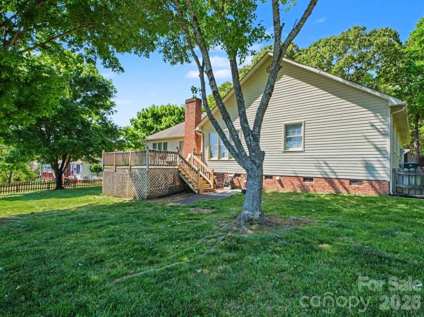 1706 Whitney Lane, Salisbury, NC 28146.  MLS# CAR4372560, YatesRealty ID 19674. 