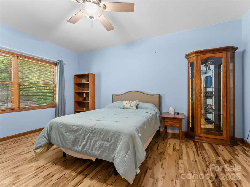 253 Sandy Lane, Brevard, NC 28712.  MLS# CAR4270797, YatesRealty ID 19675. 