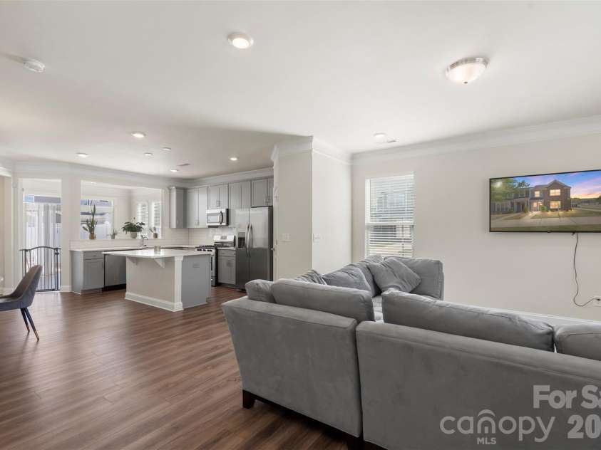 2004 Blewett Drive, Charlotte, NC 28269.  MLS# CAR4365998, YatesRealty ID 19676. 