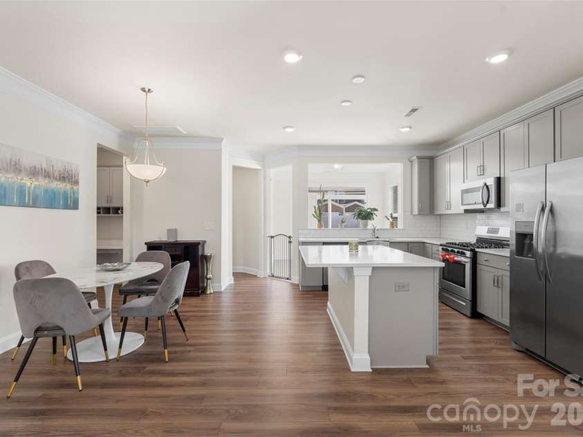 2004 Blewett Drive, Charlotte, NC 28269.  MLS# CAR4365998, YatesRealty ID 19676. 