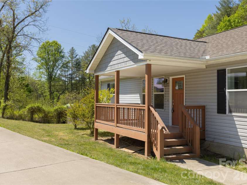 3674 New Leicester Highway, Leicester, NC 28748.  MLS# CAR4371916, YatesRealty ID 19677. 