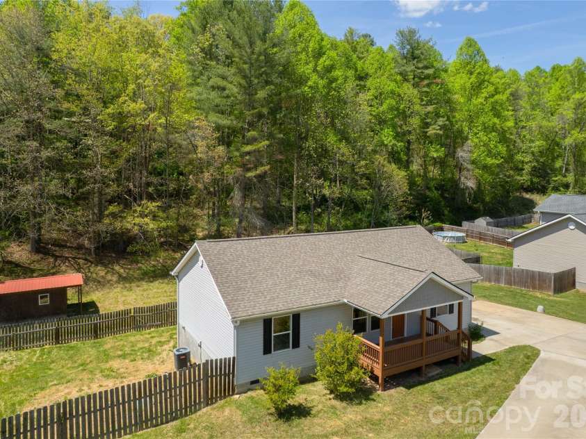 3674 New Leicester Highway, Leicester, NC 28748.  MLS# CAR4371916, YatesRealty ID 19677. 