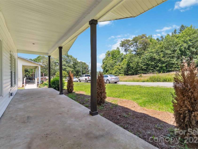 113 Woodside Avenue, Gastonia, NC 28054.  MLS# CAR4268881, YatesRealty ID 19678. 