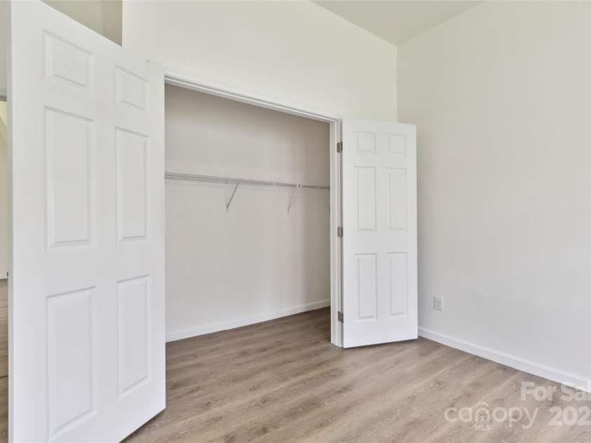 113 Woodside Avenue, Gastonia, NC 28054.  MLS# CAR4268881, YatesRealty ID 19678. 