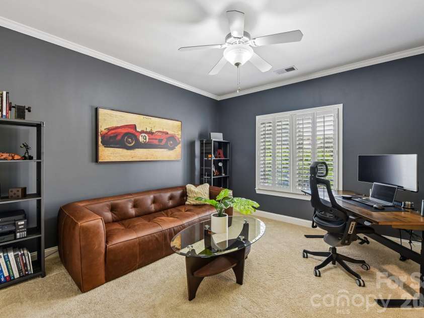 209 Glenmoor Drive, Waxhaw, NC 28173.  MLS# CAR4371212, YatesRealty ID 19678. 