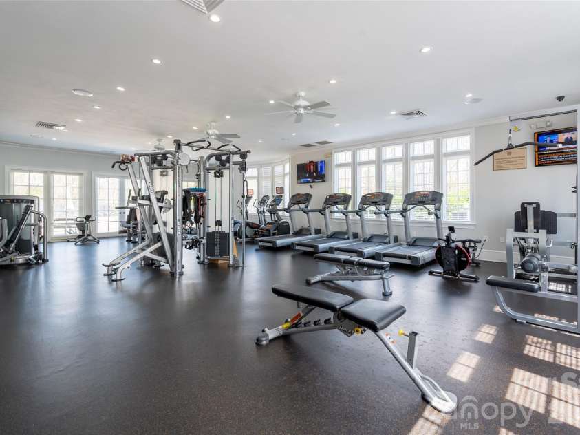 209 Glenmoor Drive, Waxhaw, NC 28173.  MLS# CAR4371212, YatesRealty ID 19678. 
