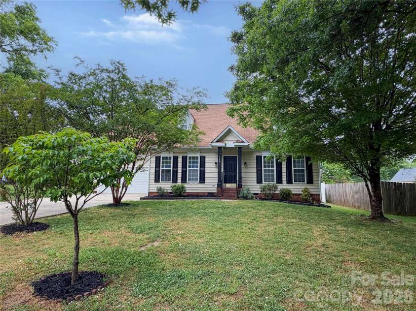 149 Red Tip Lane, Mooresville, NC 28117.  MLS# CAR4371821, YatesRealty ID 19679. 
