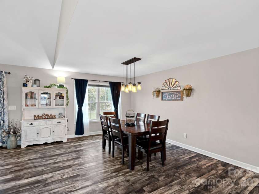 130 Portman Lane, Statesville, NC 28625.  MLS# CAR4217577, YatesRealty ID 1968. 