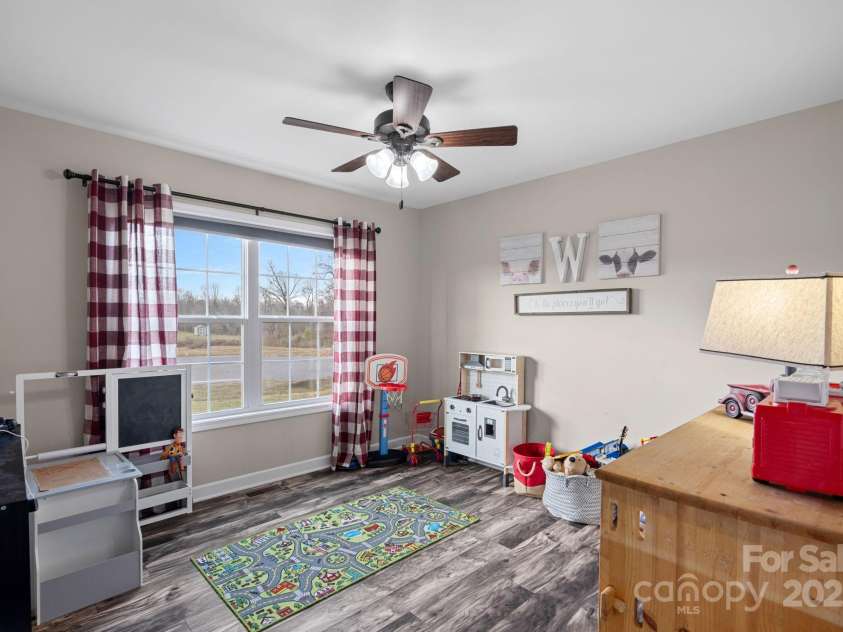 130 Portman Lane, Statesville, NC 28625.  MLS# CAR4217577, YatesRealty ID 1968. 