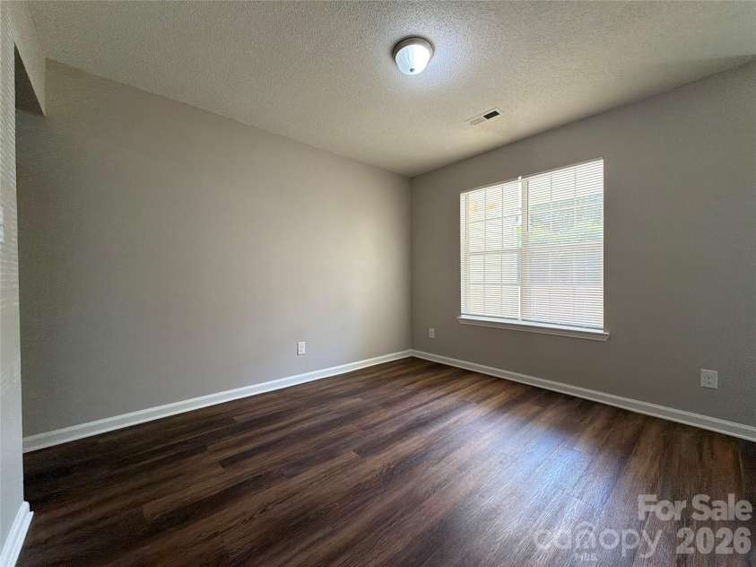6017 Black Bear Court, Charlotte, NC 28214.  MLS# CAR4371851, YatesRealty ID 19680. 