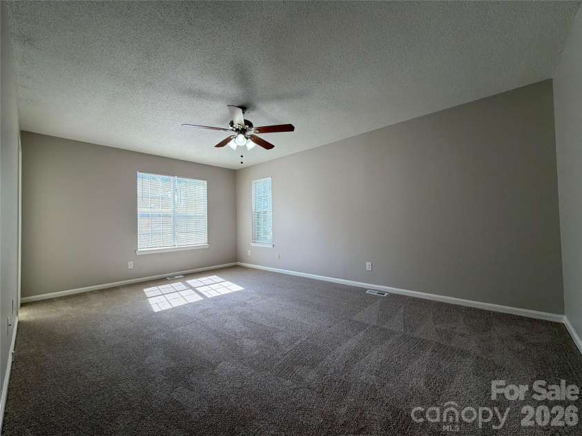 6017 Black Bear Court, Charlotte, NC 28214.  MLS# CAR4371851, YatesRealty ID 19680. 