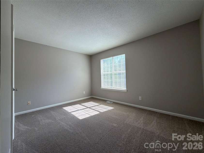6017 Black Bear Court, Charlotte, NC 28214.  MLS# CAR4371851, YatesRealty ID 19680. 