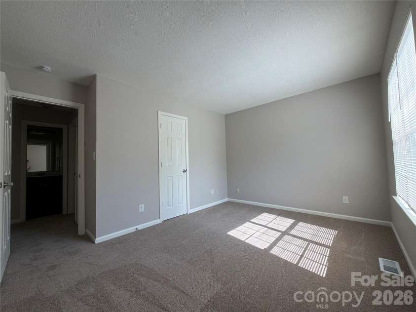 6017 Black Bear Court, Charlotte, NC 28214.  MLS# CAR4371851, YatesRealty ID 19680. 