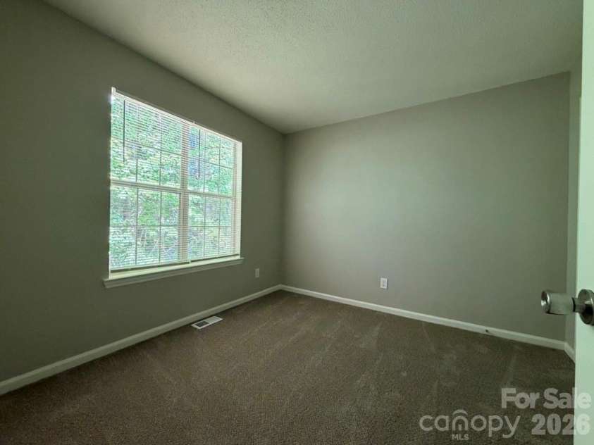 6017 Black Bear Court, Charlotte, NC 28214.  MLS# CAR4371851, YatesRealty ID 19680. 
