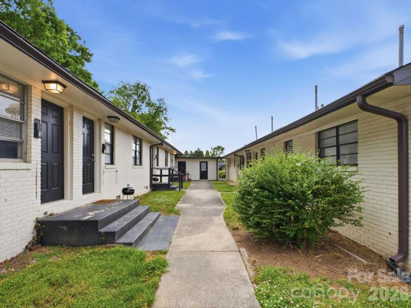 306 Jackson Street, Salisbury, NC 28144.  MLS# CAR4379894, YatesRealty ID 19683. 