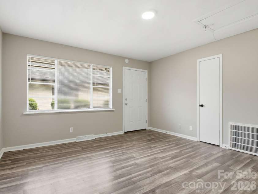 306 Jackson Street, Salisbury, NC 28144.  MLS# CAR4379894, YatesRealty ID 19683. 
