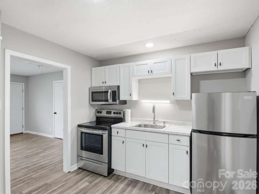 306 Jackson Street, Salisbury, NC 28144.  MLS# CAR4379894, YatesRealty ID 19683. 